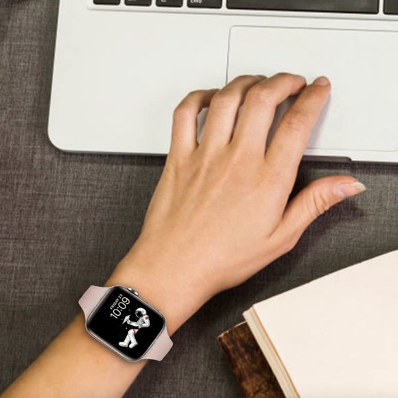 Apple Watch SLIM Silicone Band - LIGHT PINK - 38mm/40mm/41mm - Picture 4 of 4